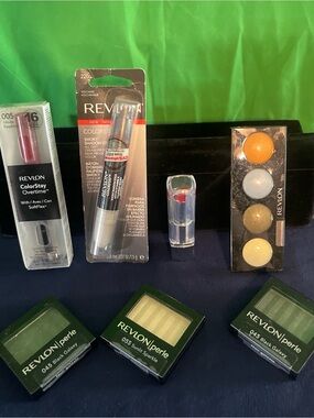Revlon ColorStay Lip & Smoky Shadow Stick - Raspberry Pink & Volcanic Charcoal